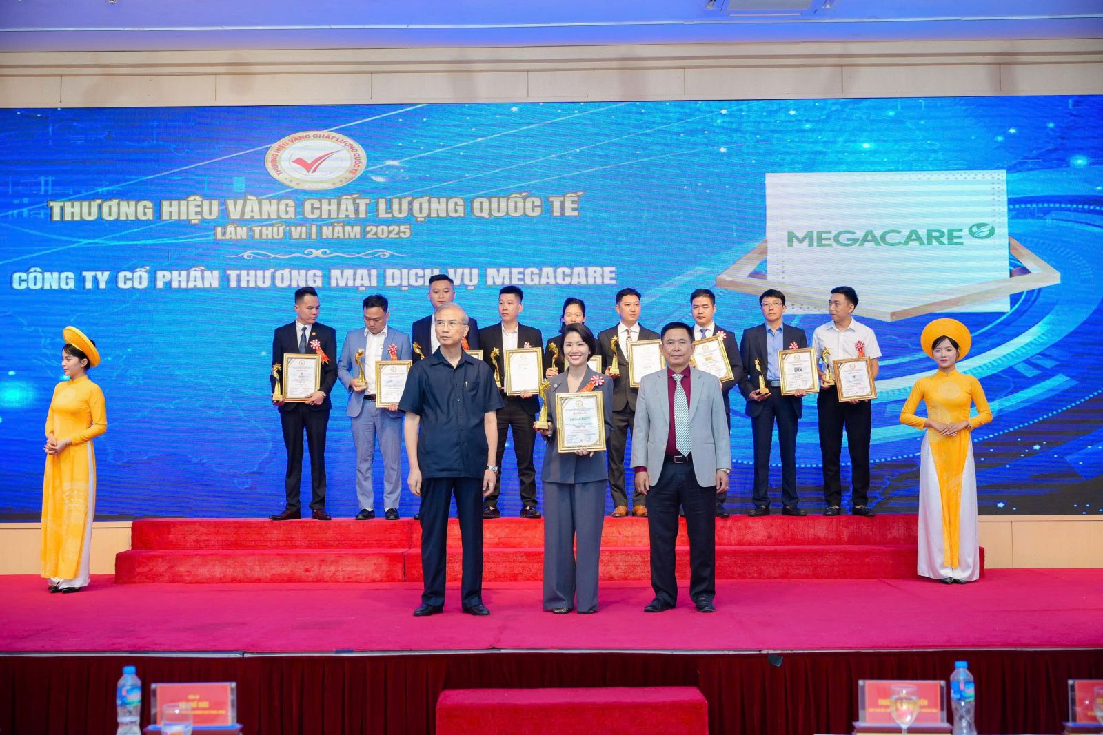 MegaCare – Top 10 Thương Hiệu Vàng Chất Lượng Quốc Tế: Dấu Ấn Mới Của Doanh Nghiệp Dinh Dưỡng Việt